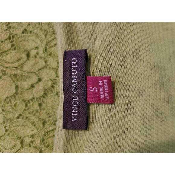 Vince Camuto small green stretchy lace peplum top - Picture 3 of 4